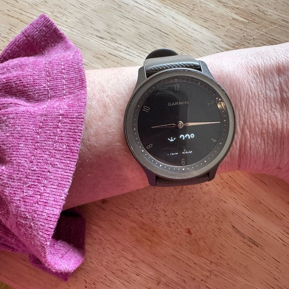 Garmin Vivomove Sport Hybrid Smartwatch in Cocoa - Picture 8 of 15